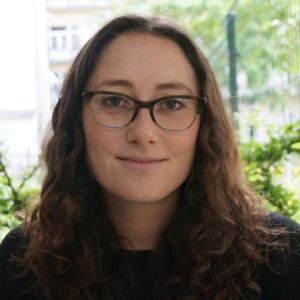Meet your Posher, Caitlin